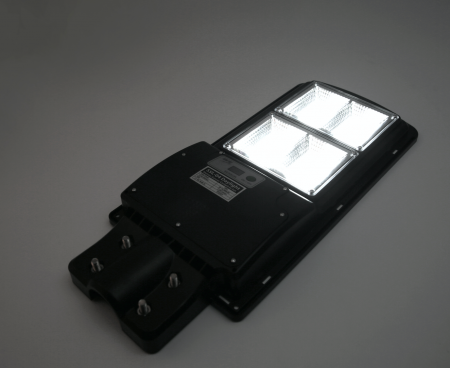 โคมถนนโซล่าเซลล์แอลอีดี SSL-04 motion sensor เดย์ไลท์ พร้อมขายึด - Image 3